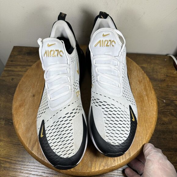 mens white nike mesh sneakers